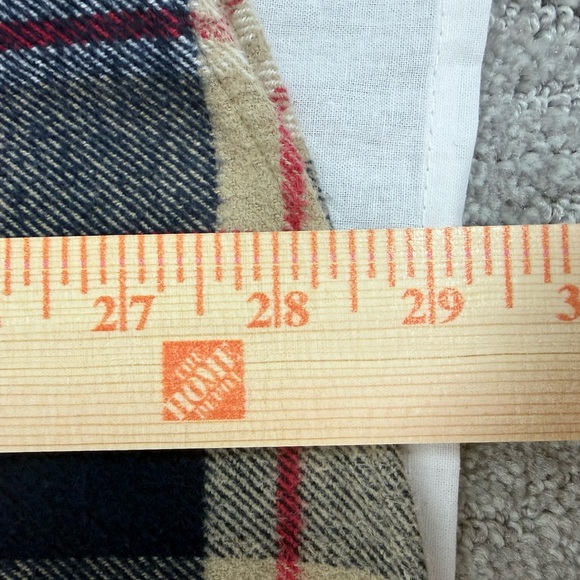 RVCA Men’s Flannel Shirt – Plaid Button-Up – Size Large – Regular Fit - Picture 6 of 8